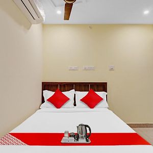 Hotel O Gn Nelli Suites